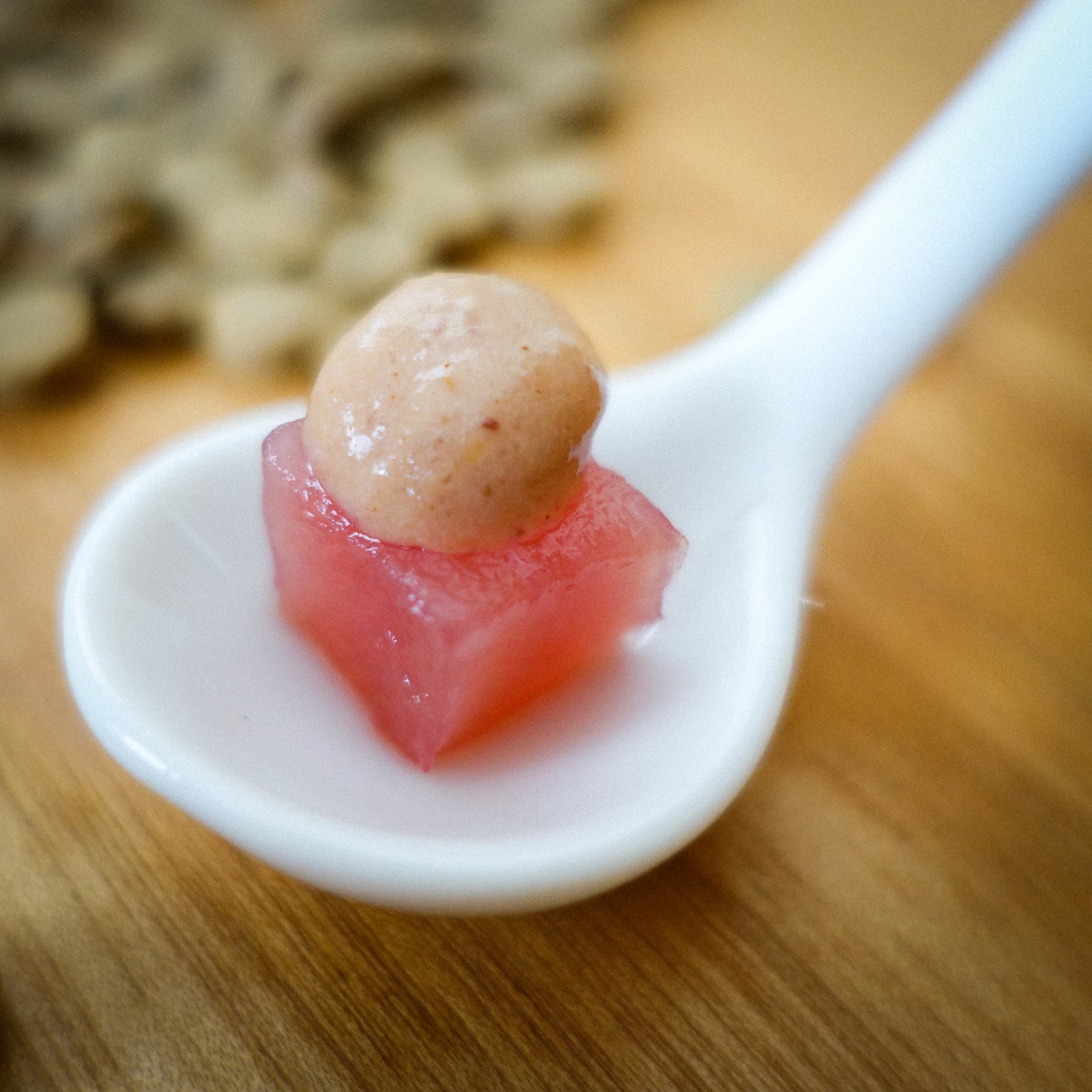 yum yum yum! ふんわりソース仕立て マグロ